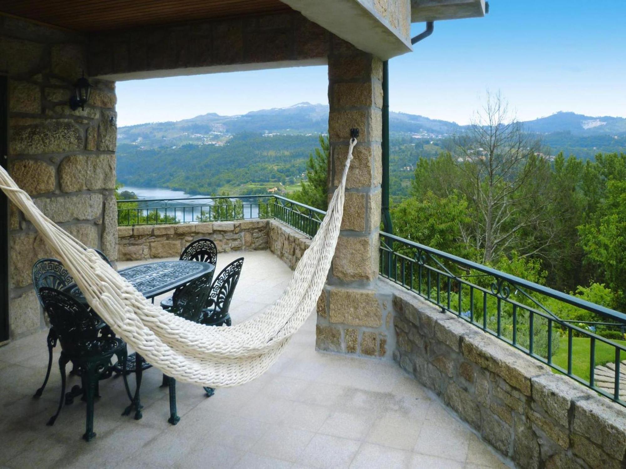 holiday home, Luzim Esterno foto