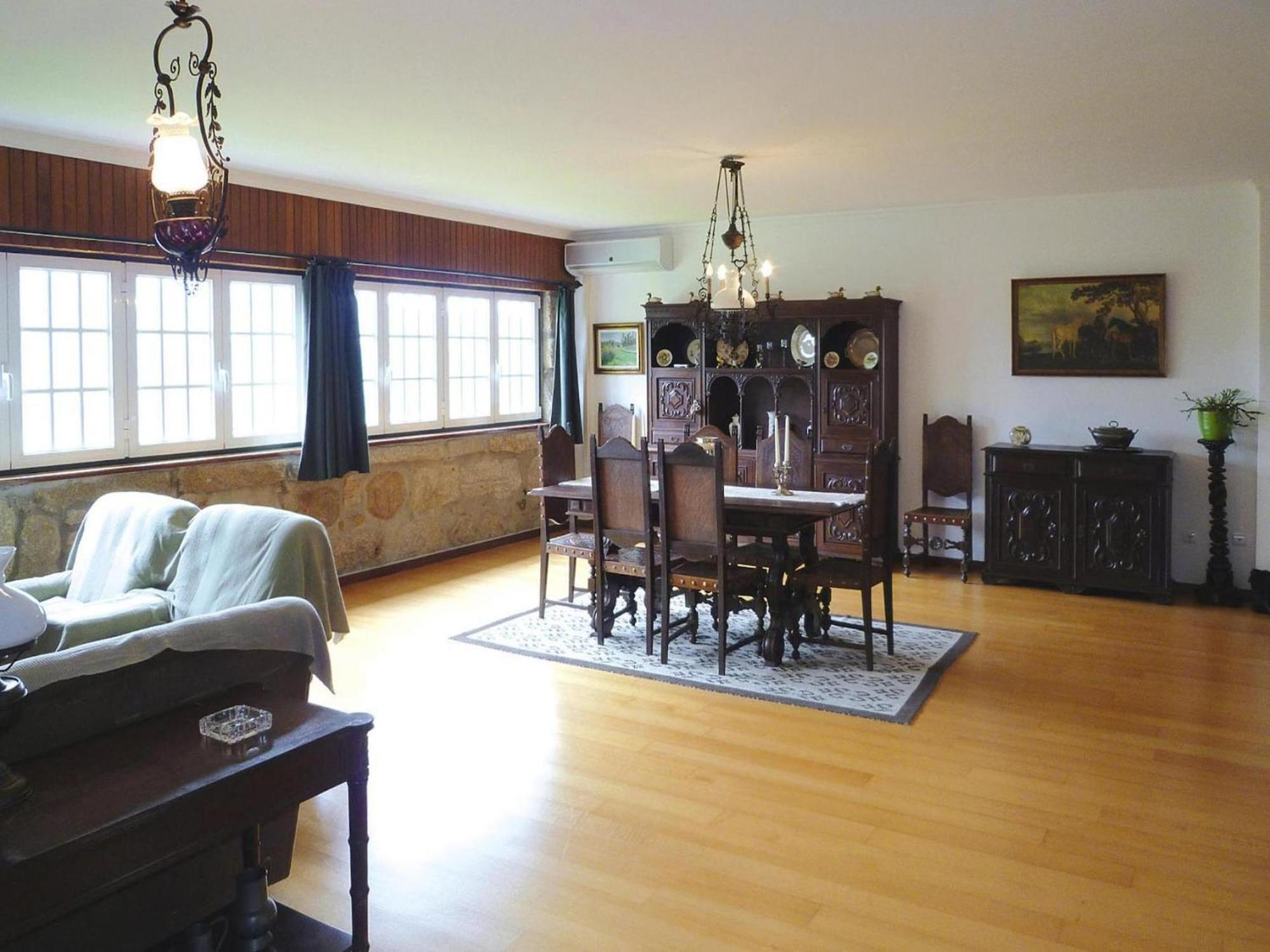 holiday home, Luzim Esterno foto